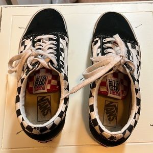 Vans Checkered Classic Old Skool Sneakers 10